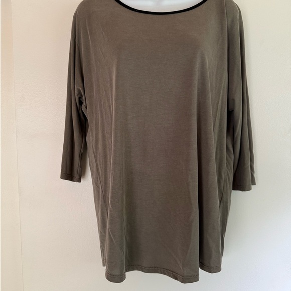 Papermoon Tops - Papermoon Green Tunic with 3/4 Sleeves and Relaxed Fit, Women’s